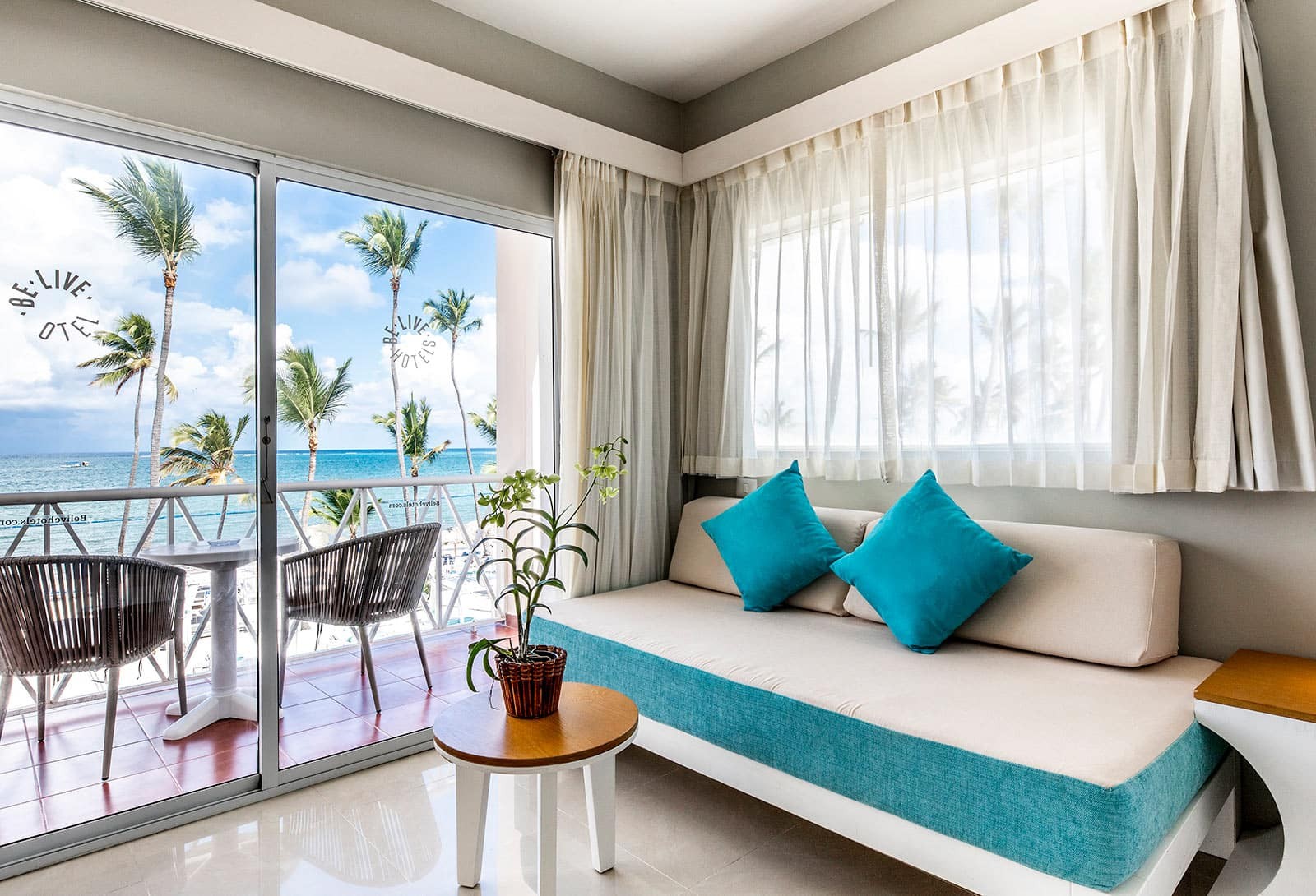 10-master-junior-suite-ocean-view-puntacana-adultsonly