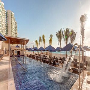 Royalton CHIC Cancun, An Autograph Collection