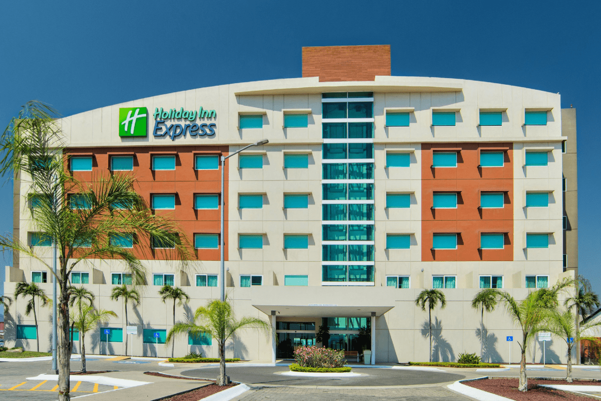 holiday-inn-express-manzanillo-5515320634-3x2