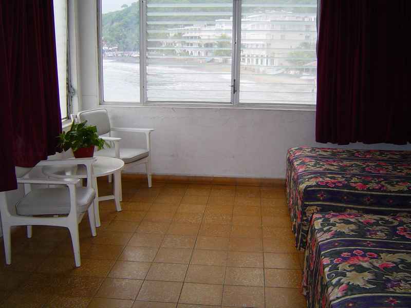 hotel-playa-de-santiago-junior-suite-04