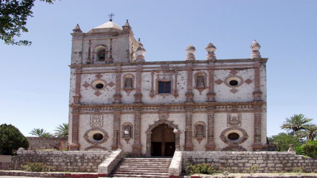 https://travelforless.us/wp-content/uploads/2023/08/Mission-Churches-640x360.jpg