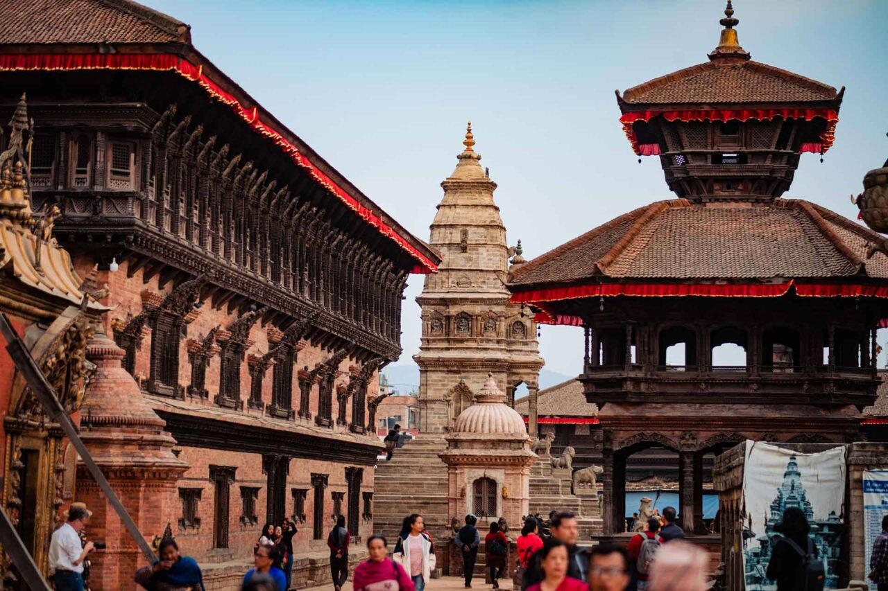 https://travelforless.us/wp-content/uploads/2024/09/bhaktapur-durbar-square-1280x853.jpg