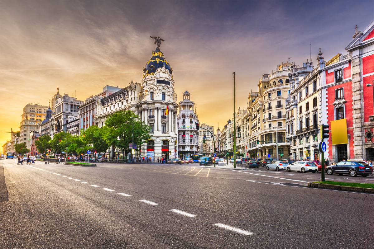 https://travelforless.us/wp-content/uploads/2024/09/madrid-spain-cityscape-a-2023-11-27-05-18-09-utc-1.jpg