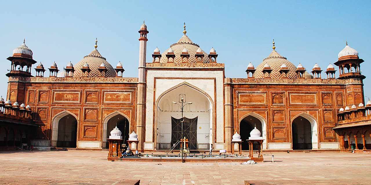 https://travelforless.us/wp-content/uploads/2024/10/jama-masjid-agra-tourism-entry-fee-timings-holidays-reviews-header.jpg